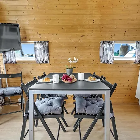 Holiday home 1 Bedroom Pet Friendly In